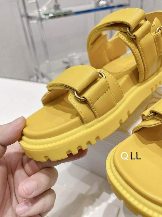 Dior Shoes _SKUDiorcolors030603sz35-39LL3299